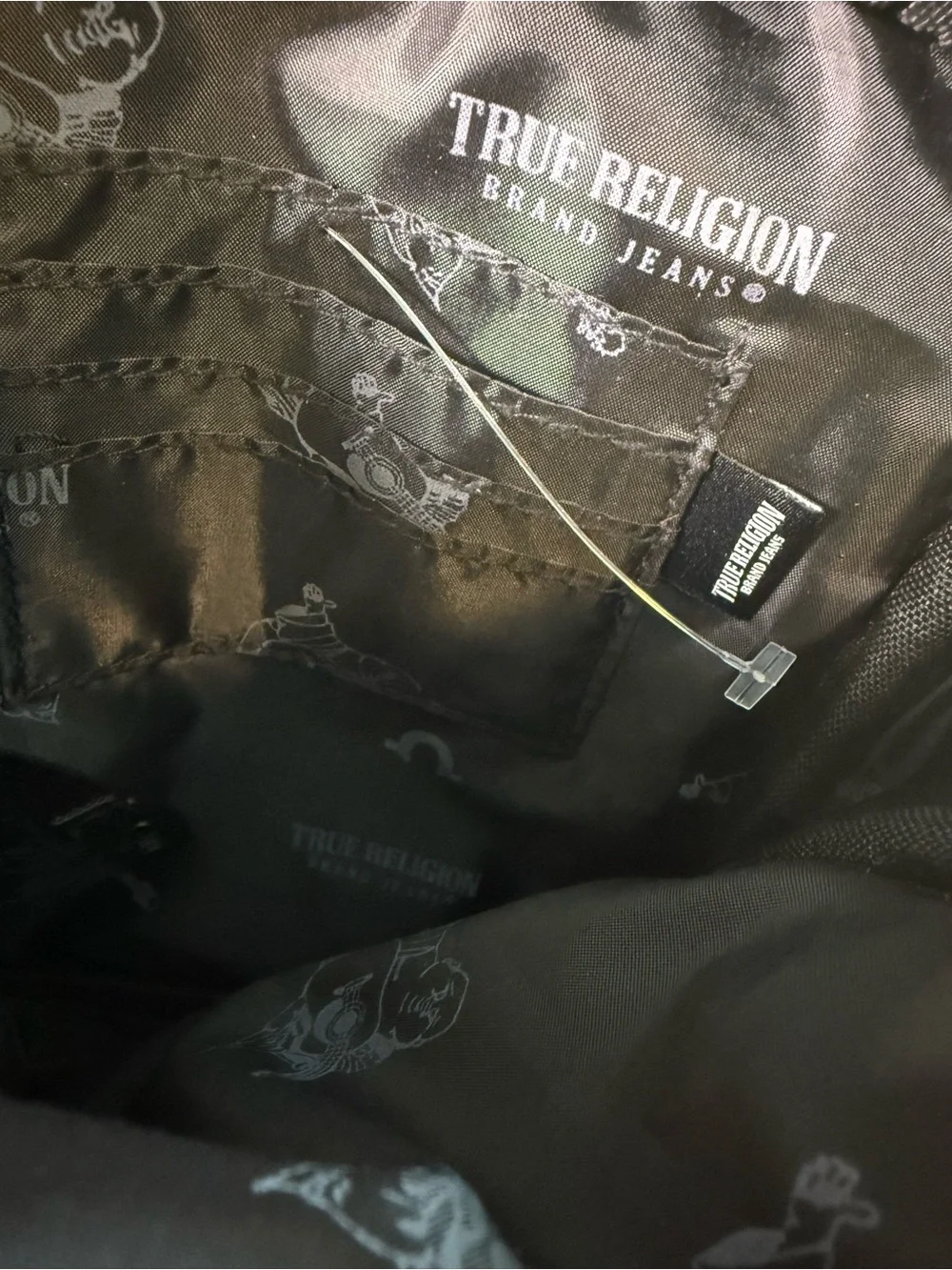 True Religion Nowak Crossbody Bag Black Faux Leather Red Zipper Logo Excellent